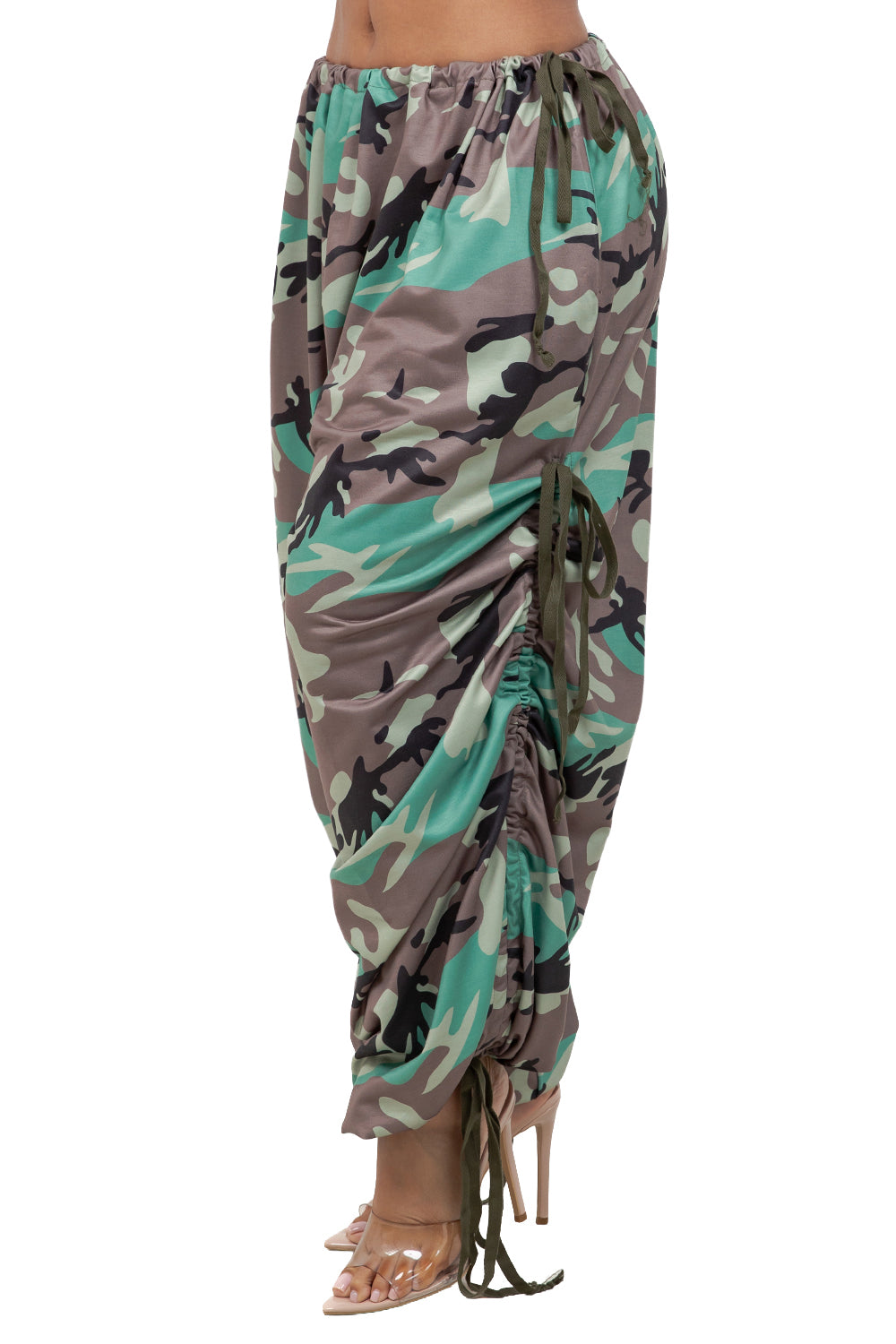 WOMEN FASHION OVERSIZED CAMOUFLAGE DRAWSTRING CARGO PANTS