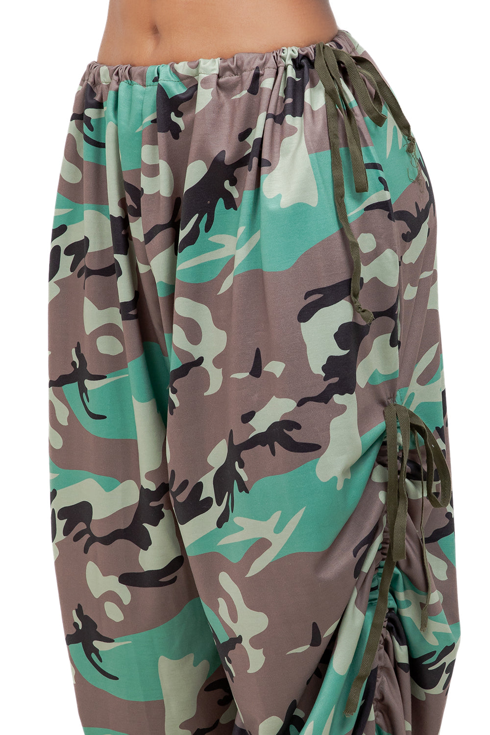 WOMEN FASHION OVERSIZED CAMOUFLAGE DRAWSTRING CARGO PANTS