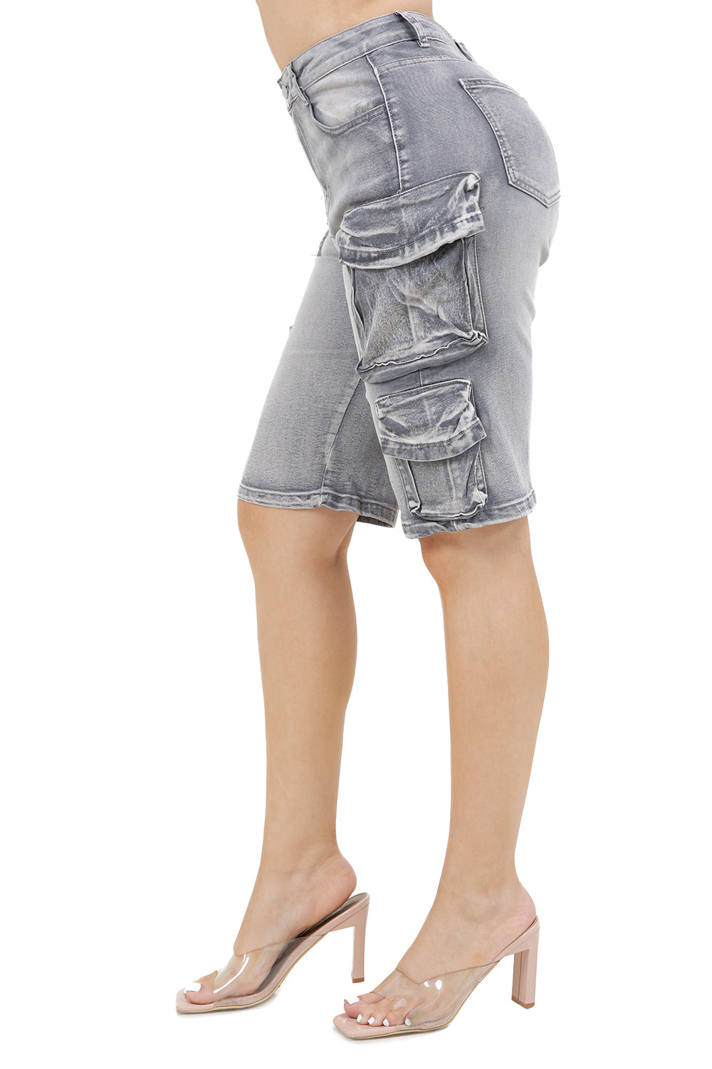 WOMEN FASHION CARGO BERMUDA SHORT